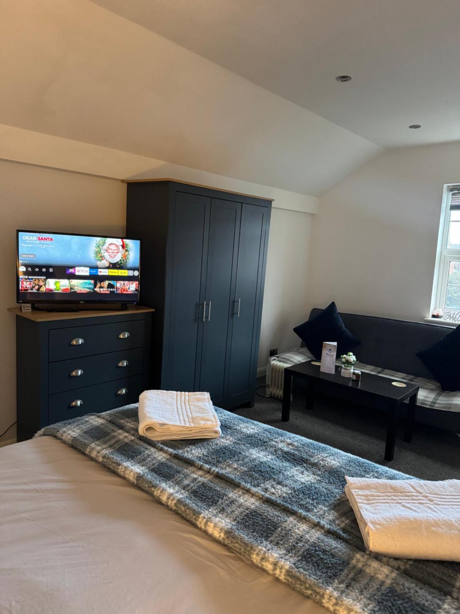 Cosy Countryside Stay- Waters Upton, Telford Eksteriør billede