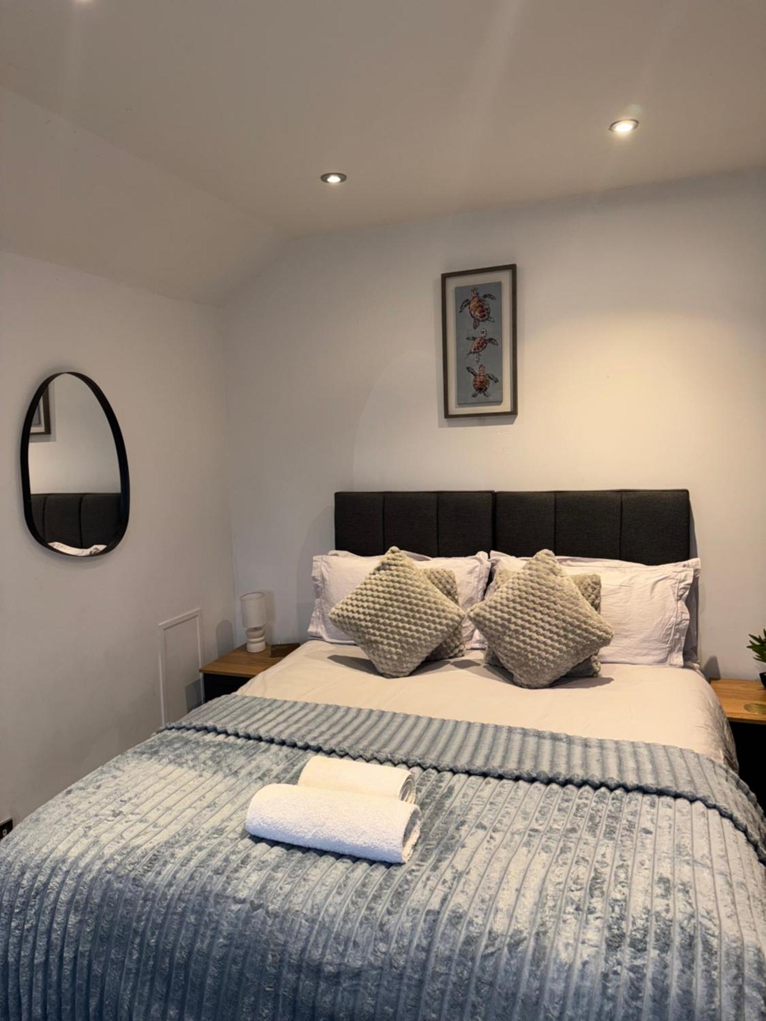 Cosy Countryside Stay- Waters Upton, Telford Eksteriør billede